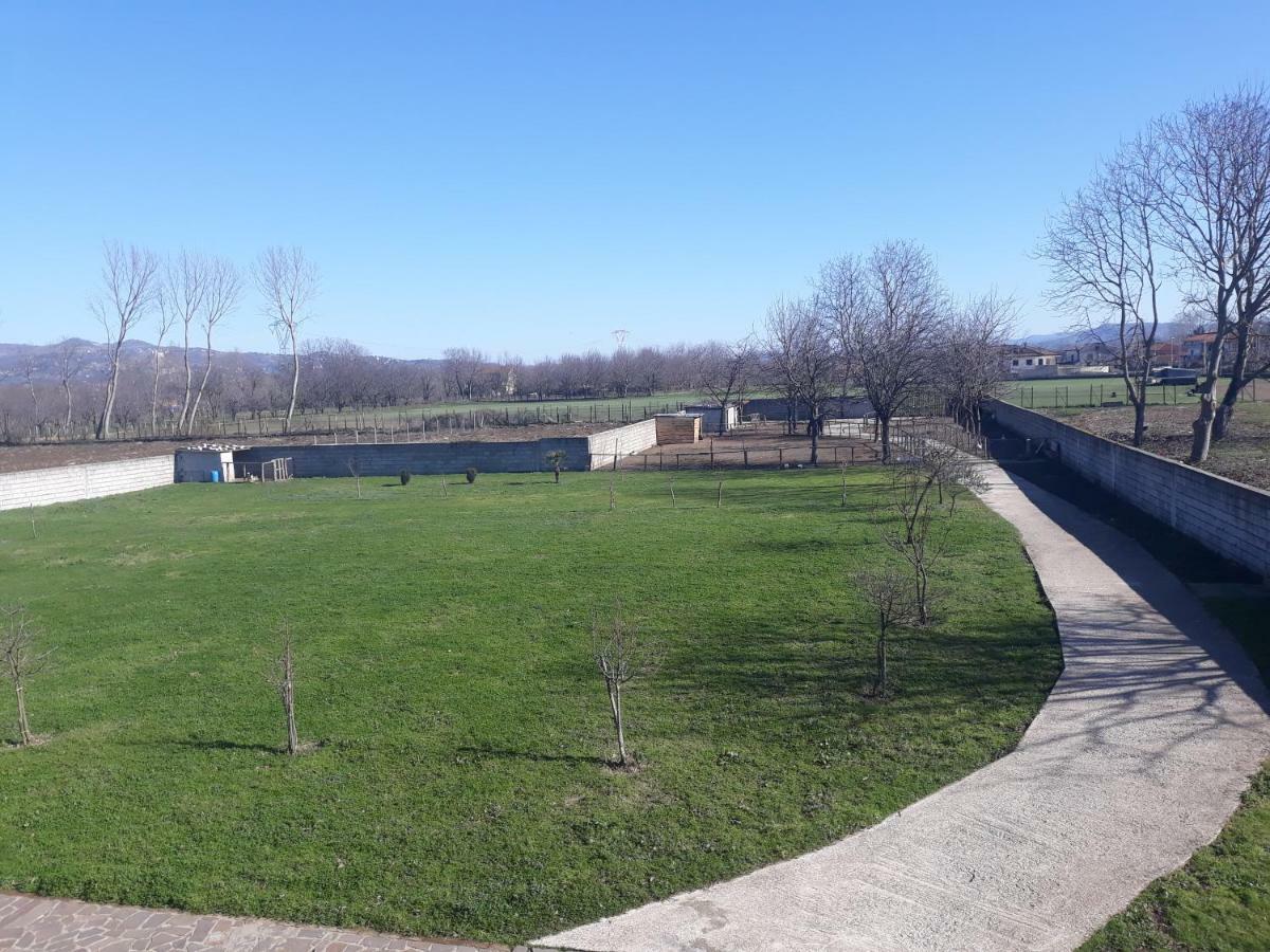 Hotel Agriturismo Carlo Cioffi Rotondi Exteriér fotografie